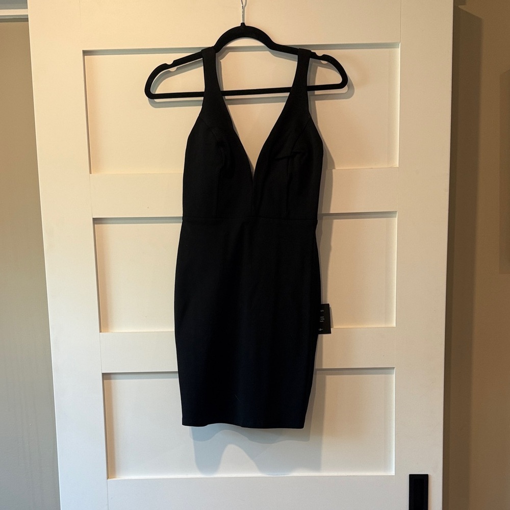 Lulu's Chic Black Mini Dress